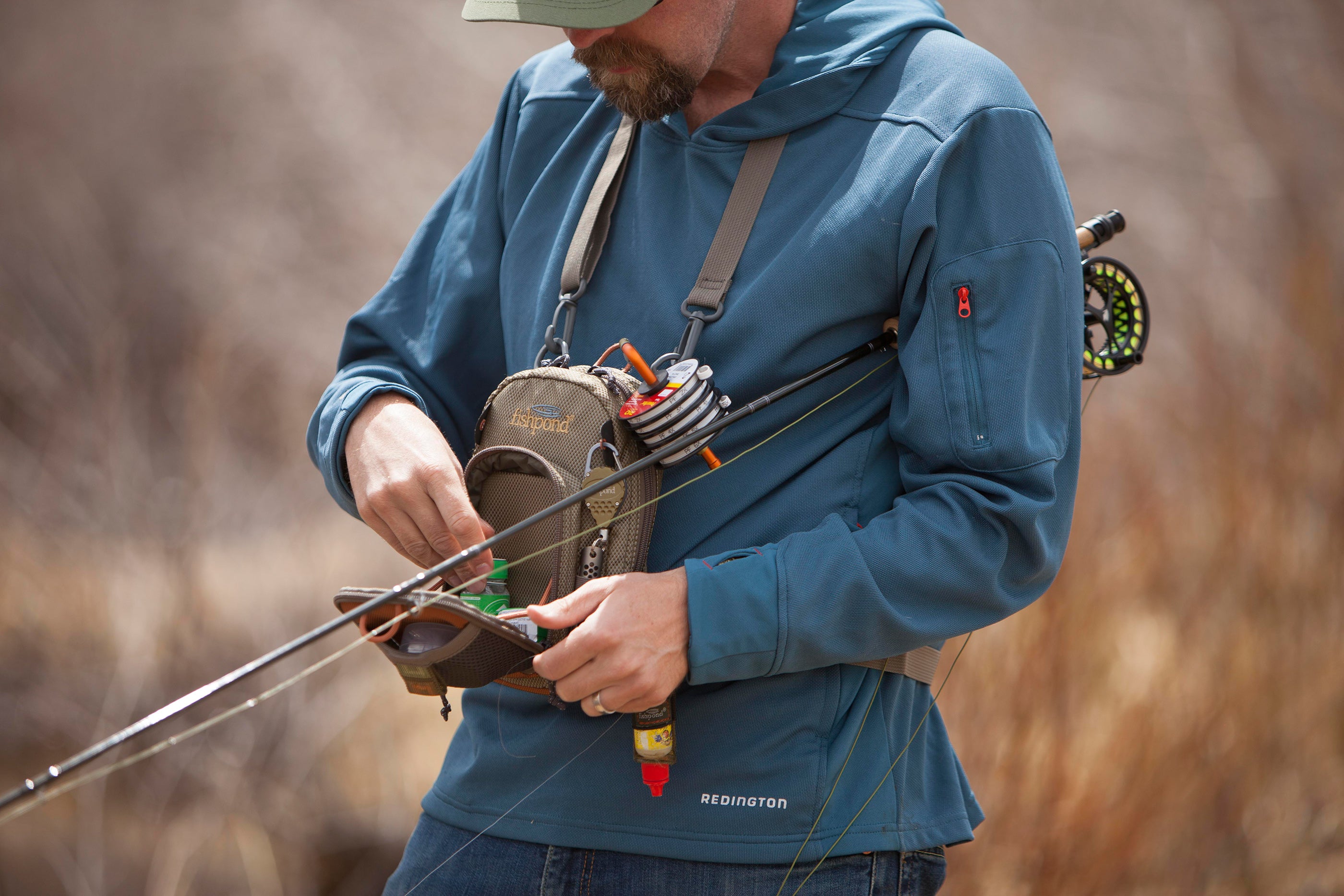 Fishpond San Juan Vertical Chest Pack Sand/Saddle Brown Image 08