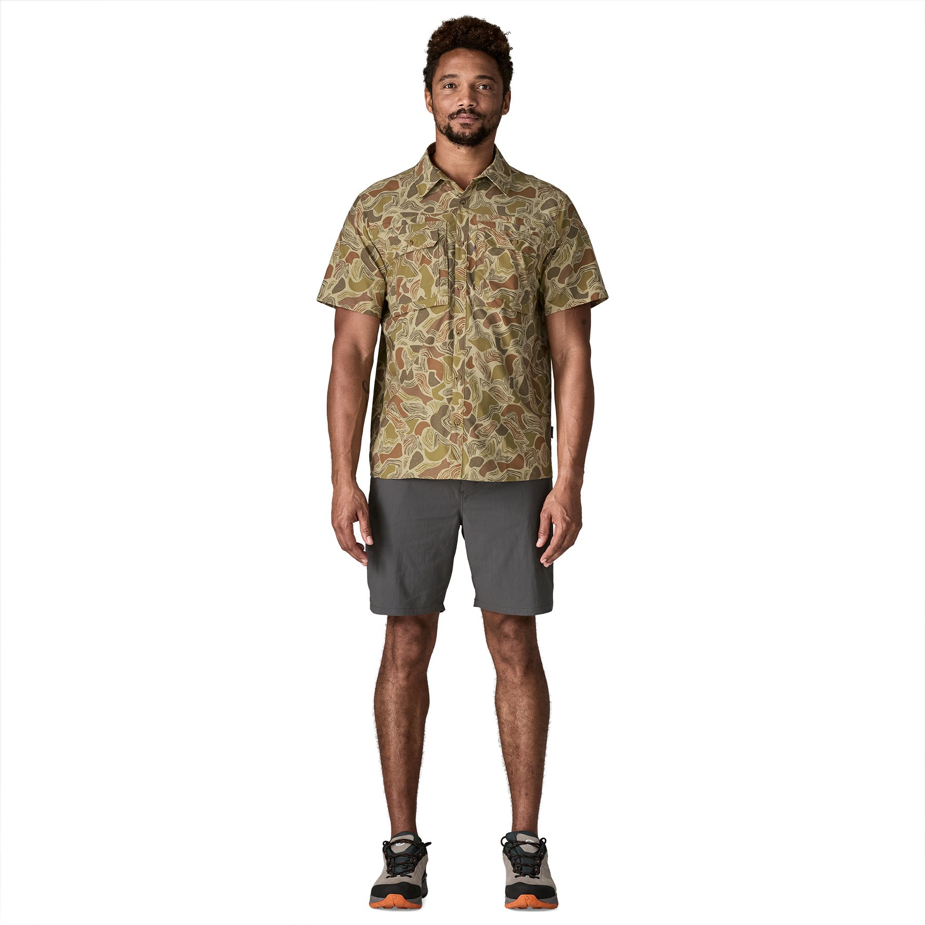 Patagonia Men's Short-Sleeved Self Guided Sun Shirt Coastal Edge: Weathered Stone