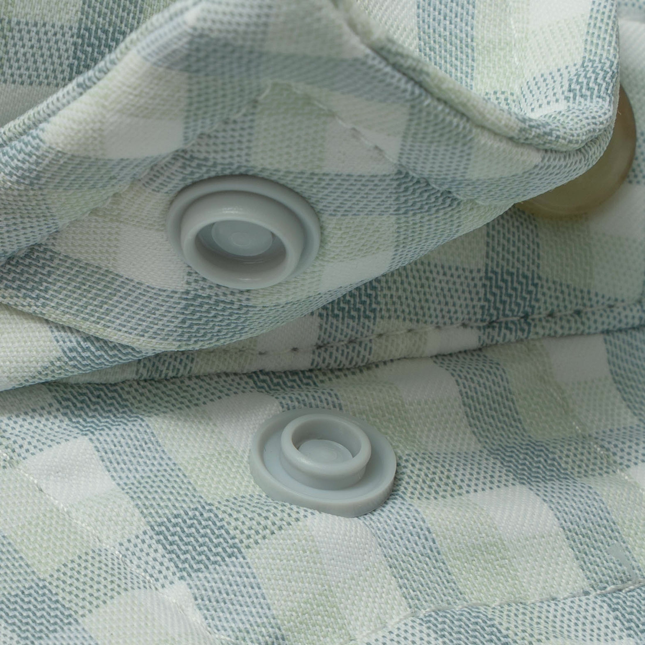 Poncho Men's The Kahala Green Plaid Image 05