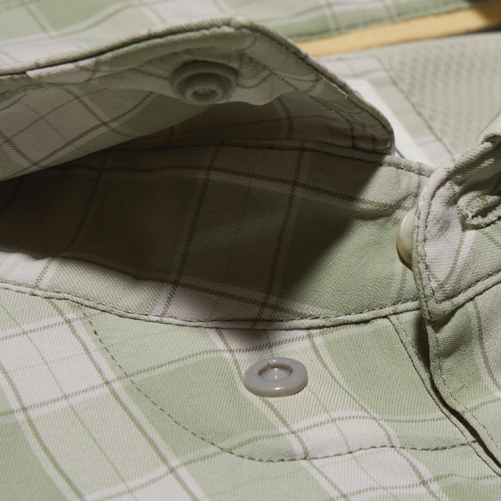 Pancho Men's The Sapelo Sage Plaid Image 05